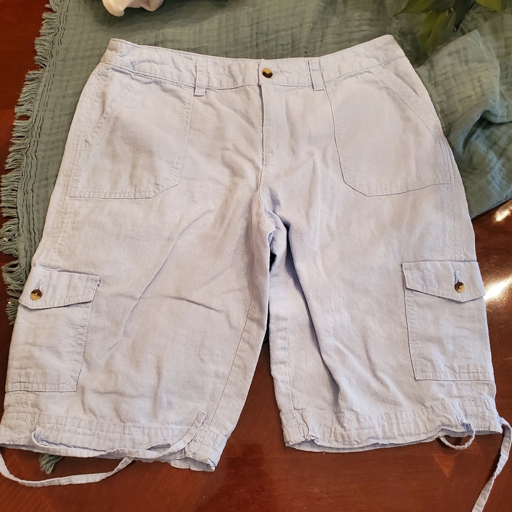 Utility Women's Cargo Light Blue Shorts Size 8